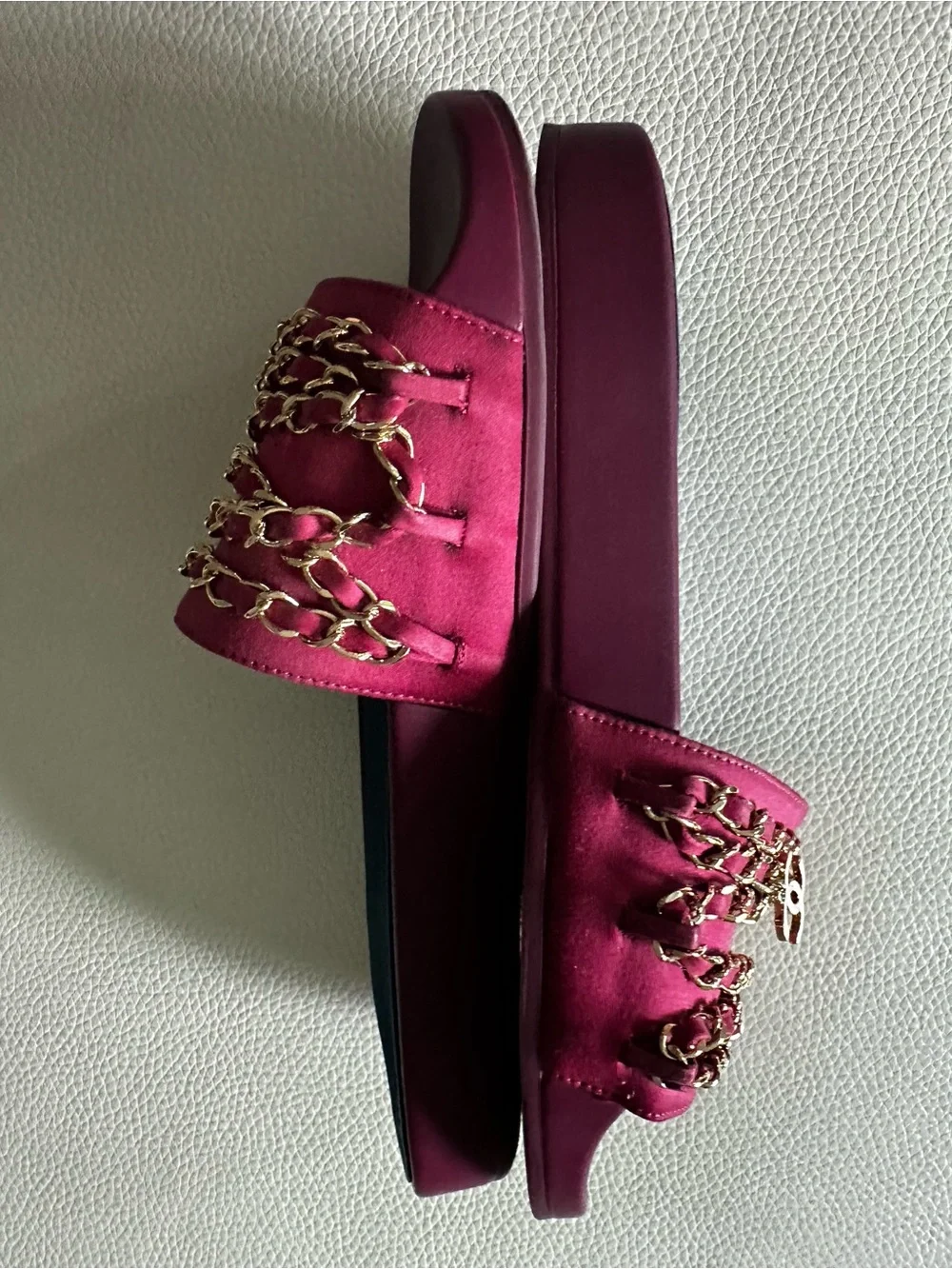 Chanel Gold Chain Tropiconic CC Slides in Dark Fuschia- Size EU 39